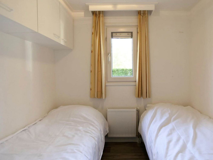 Room 3, Unique Nouveau 4, Ede