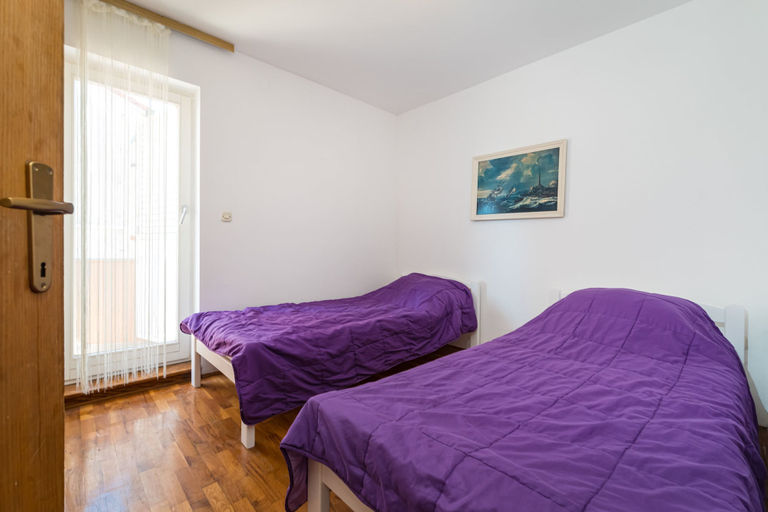 Bedroom 3, Apartment Near Supermarket Milo, Novalja