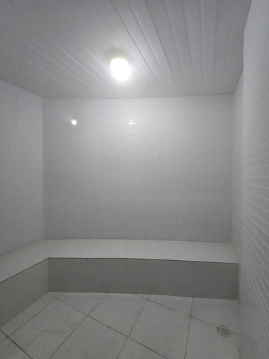 Spa, Ap com Wi-Fi, Ar, Máquina de Lavar e Piscina, Barra de São Miguel
