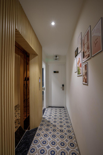 Public Area 2, Bin Bin Hotel 1 - Near RMIT University, Ho Chi Minh City