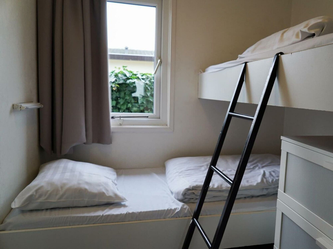 Room 5, Holiday Home for 4 People, Noordwijk