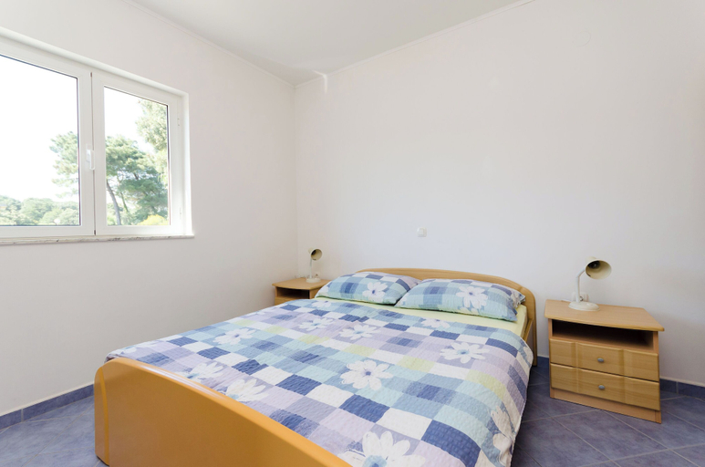 Bedroom 3, Apartments Ruzica M, Lopar/Supetarska Draga