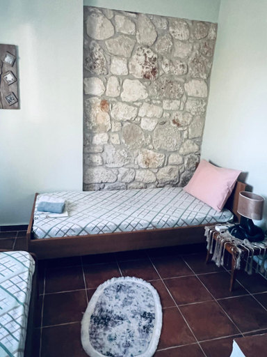 Others 4, Afytos house, Central Macedonia