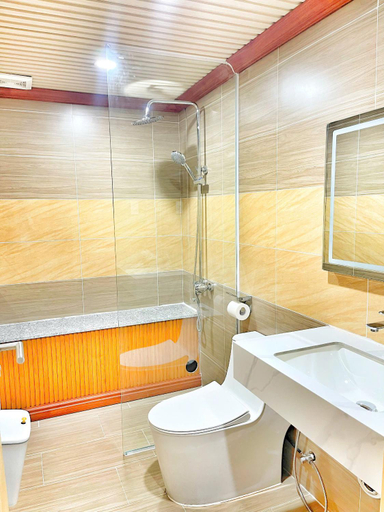 Bathroom 4, Rồng Vàng Resort, Tri Tôn
