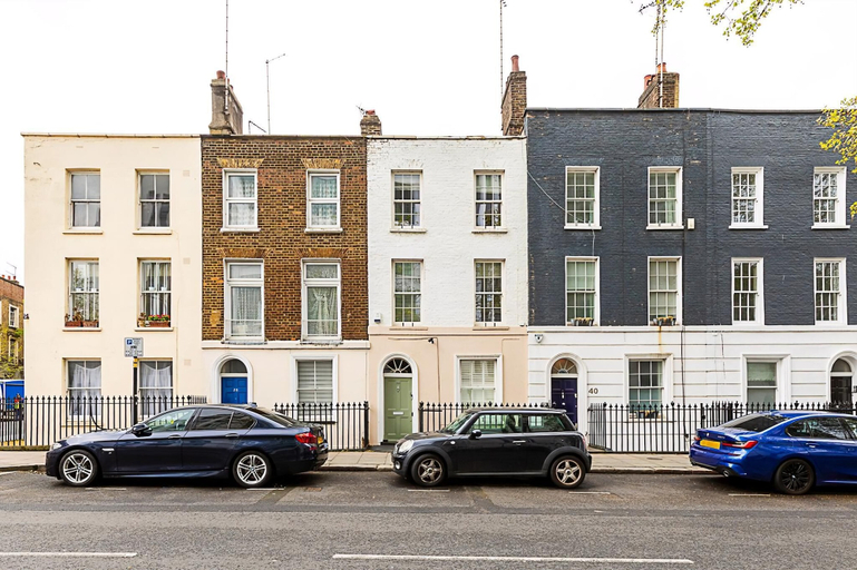 Exterior & Views, Beautiful Modern 4BR House in Central London, London