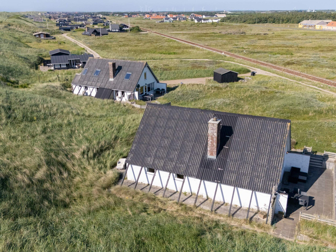 Others 5, 8 Person Holiday Home in Harboore, Lemvig