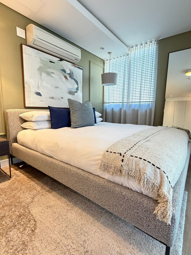Bedroom 2, Warwick 501, City of Cape Town