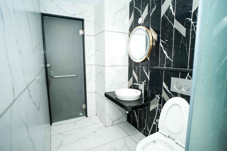 Bathroom, S K Legacy Hotel, Mysore