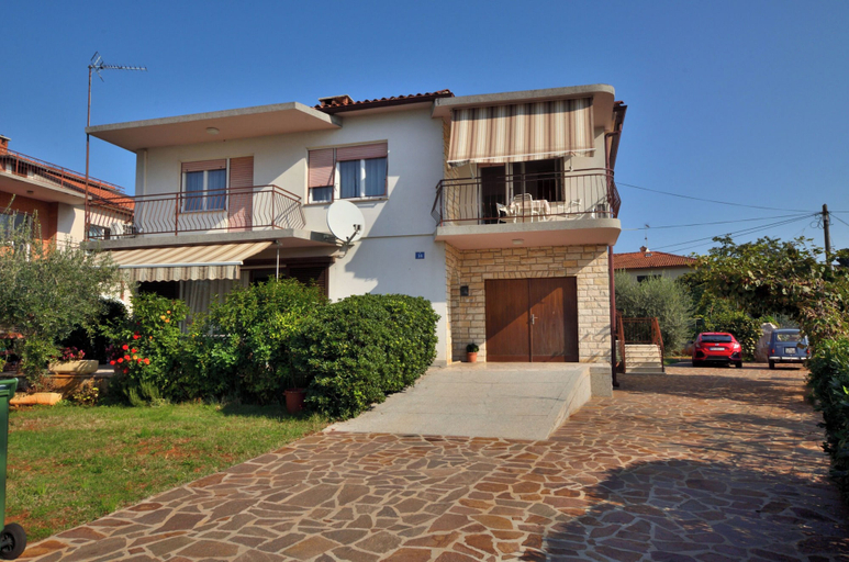 Building design 5, Apartment Boris, Umag