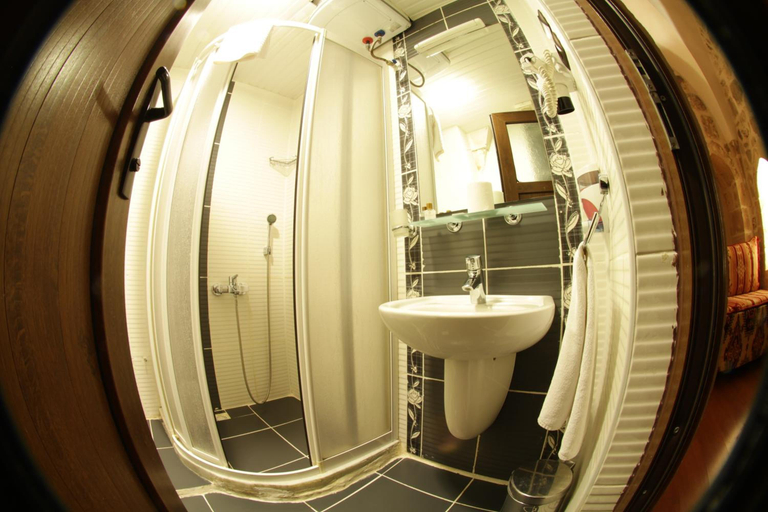Bathroom, Zinciriye, Kızıltepe
