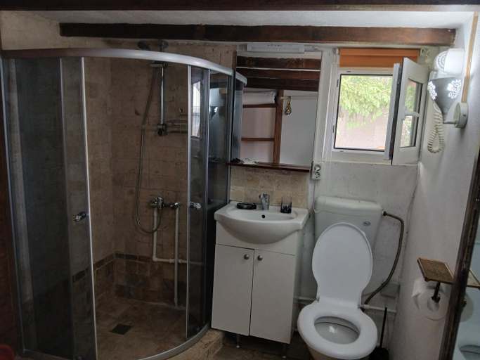 Bathroom 3, Casa Mola, Mangalia
