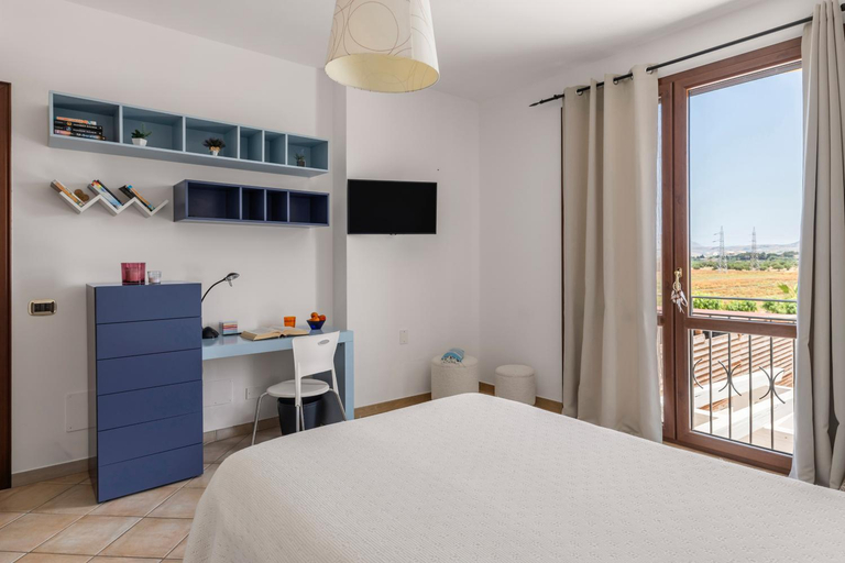 Bedroom 4, Villa Cielo, Trapani