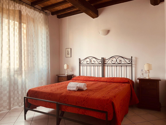 Bedroom 2, Affittacamere La Mattonata, Perugia