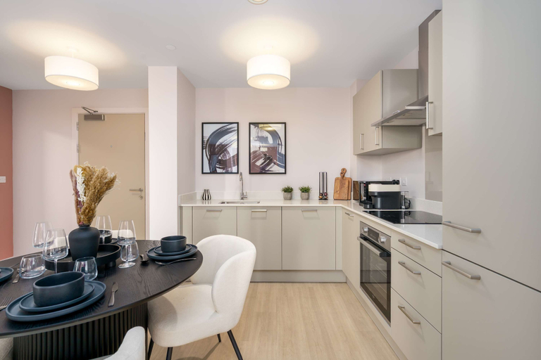 Room 3, Luxury VIEWS 10th Floor 2 Bed Apartment, Manchester