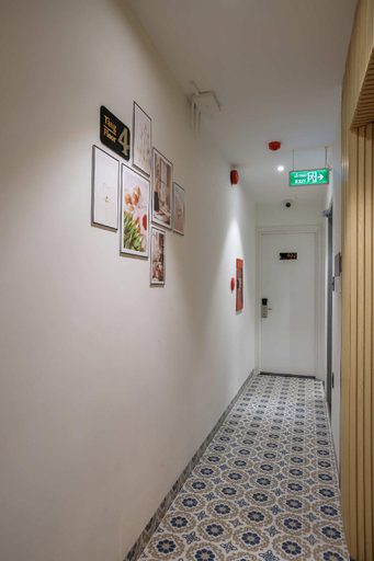Public Area 2, Bin Bin Hotel 1 - Near RMIT University, District 7