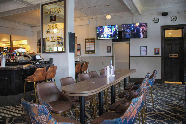 Food & Drinks 4, Bellbird Hotel, Cessnock
