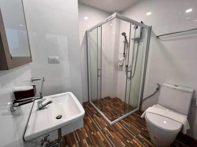 Bathroom 4, Baan Nan B&B Hotel, Muang Nan
