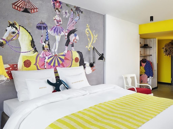 Bedroom 2, 25hours Hotel Vienna at MuseumsQuartier, Wien