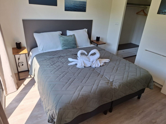 Room 2, Cube Exclusive 4, Velsen