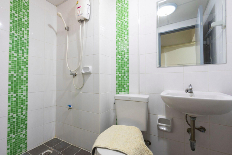 Bathroom 5, I-Home Residence and Hotel, Pluak Daeng