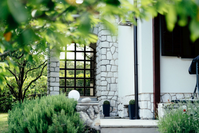 Courtyard 5, Apartment Peaceful Paradise, Bakar