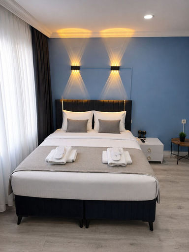 Bedroom 4, King Mas Suit, Fatih