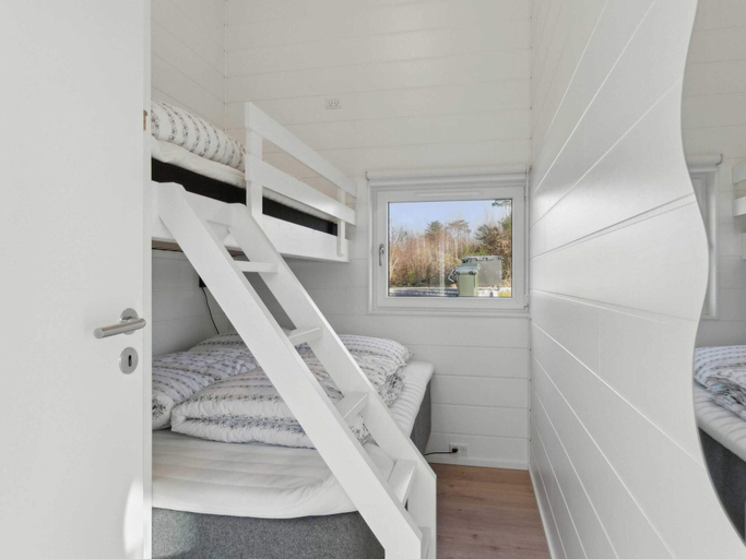 Others 4, 5 Star Holiday Home in Glesborg, Norddjurs
