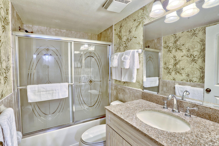 Bathroom 3, Villa Madeira 506 - Premier, Pinellas