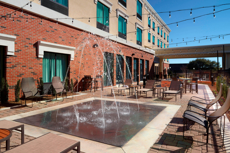 Sport & Beauty, Courtyard by Marriott LaGrange, Troup