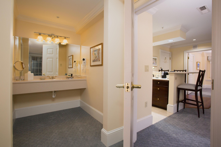 Bathroom 4, The Bellmoor Inn & Spa, Sussex