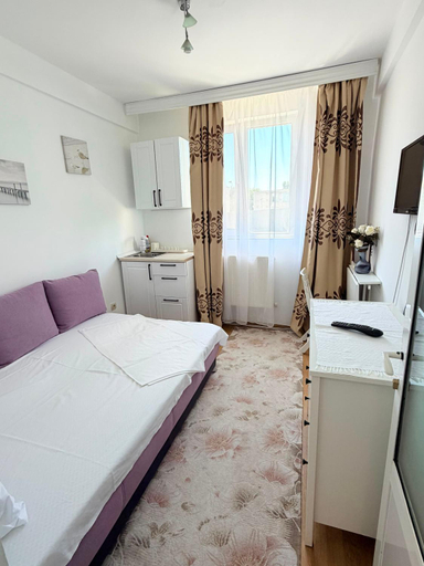 Bedroom 4, Cazare la mare, Constanta