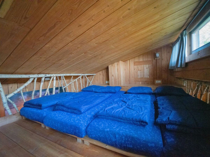 Room 5, Holiday Home in Otterlo With Terrace, Ede