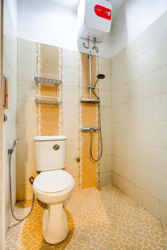 Bathroom 4, Hotel O Sofia Homestay Syariah, Bogor