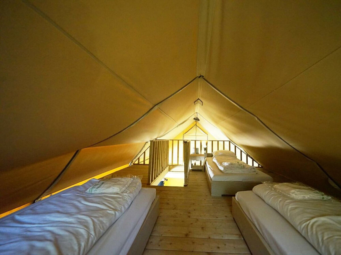 Room 5, Holiday Home in Otterlo With Terrace, Ede