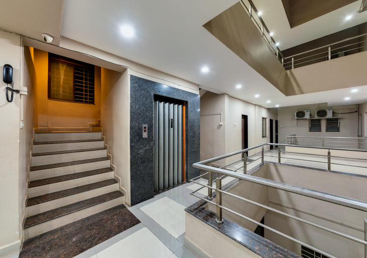 Public Area 5, Hotel Radhakrishna, Kolhapur