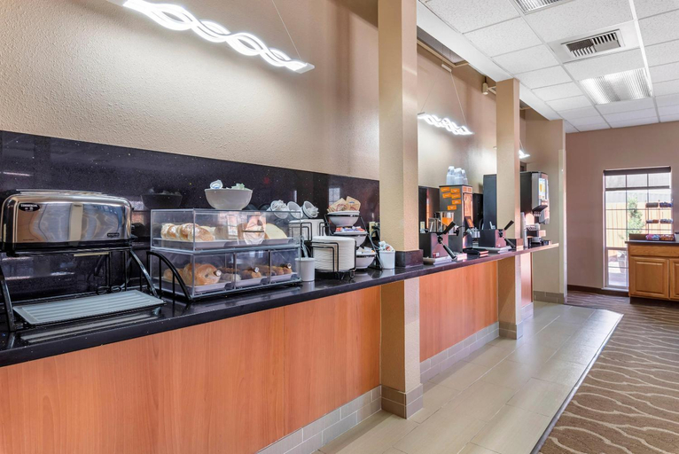 Food & Drinks 5, Comfort Inn & Suites Klamath Falls, Klamath