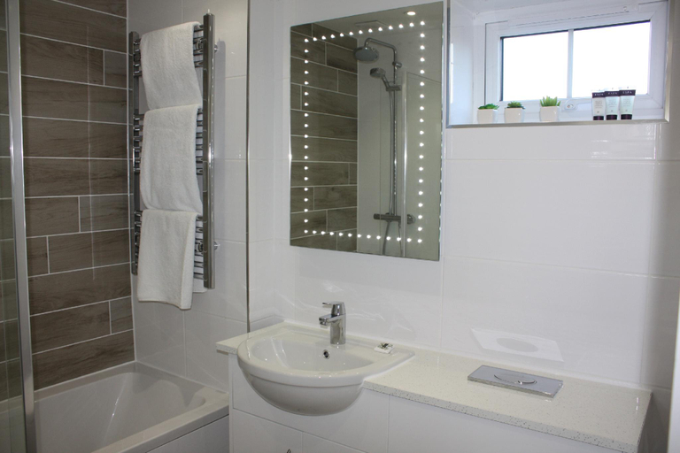 Bathroom, Frinton Escapes, Essex