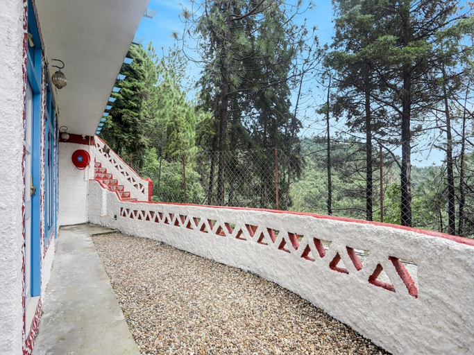 Property grounds 5, Deluxe Palette Bhatta Falls, Dehradun
