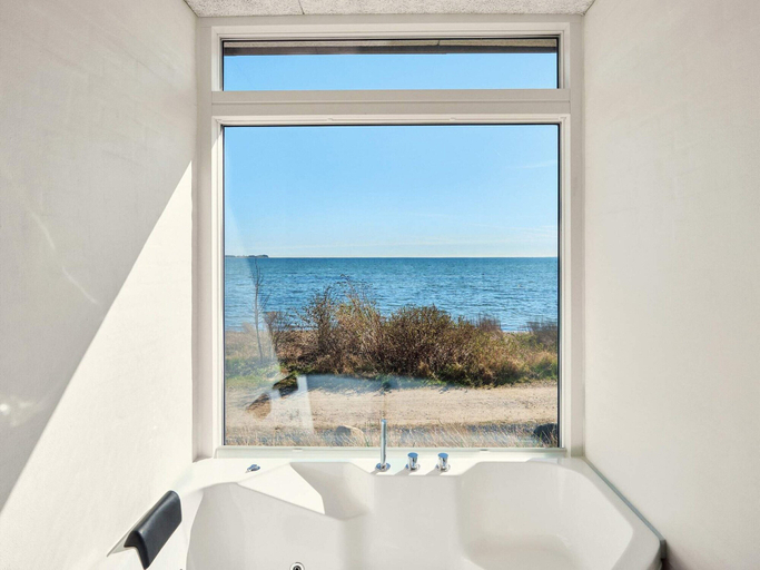 Spa treatment, 5 Star Holiday Home in Ega, Århus