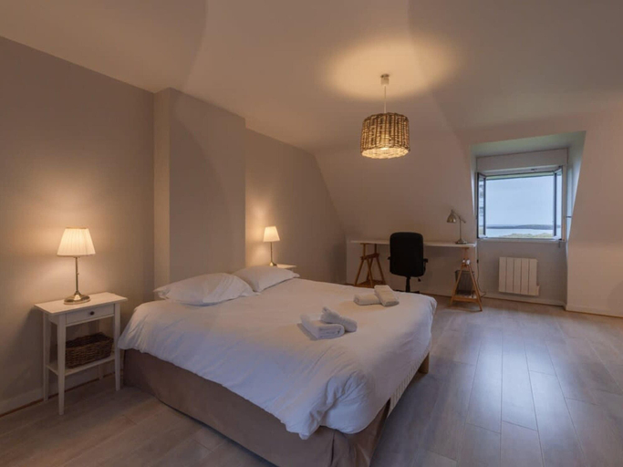 Room 2, Magnificent Beach House for 6, Finistère