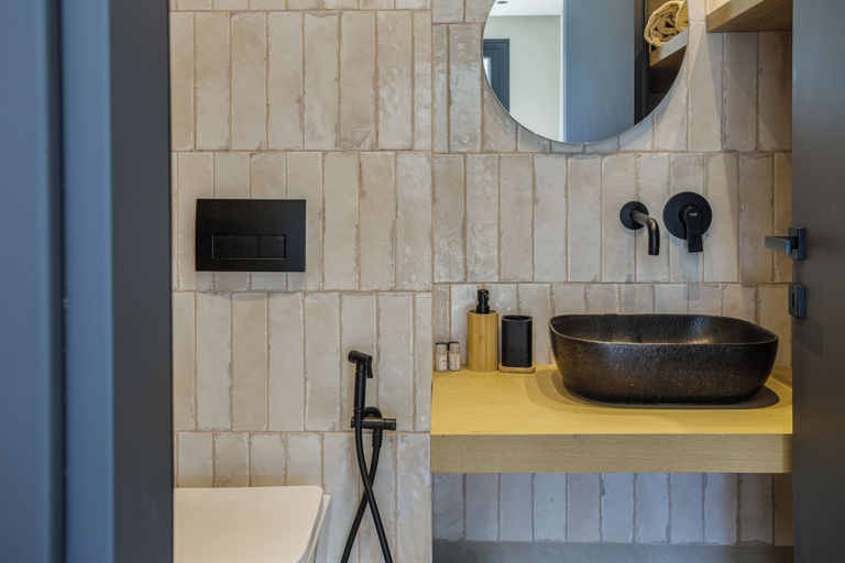Bathroom 5, Karteris Luxury Suites, Crete