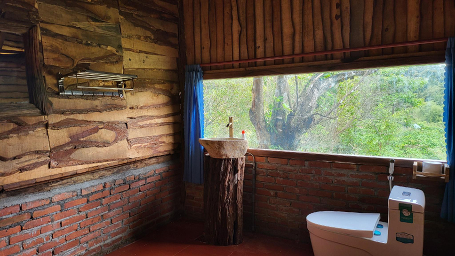 Bathroom 3, Konke Ruộng Farmstay, Kon Plông