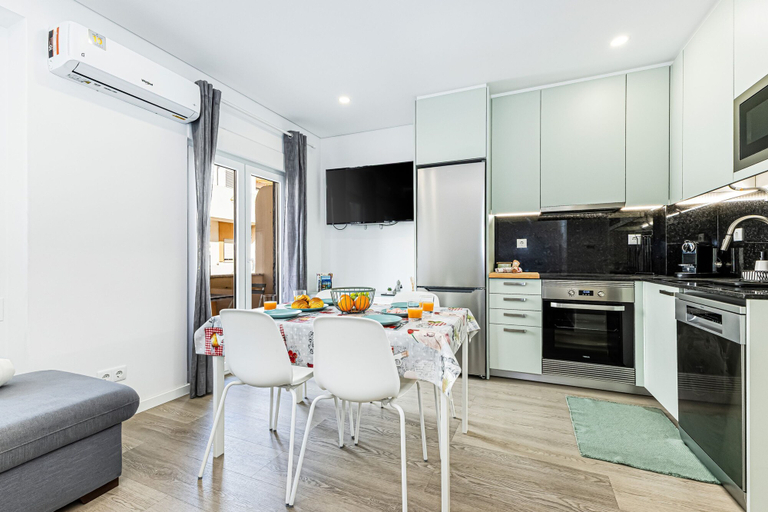 Room 1, ncora Apartment | Central Location | Ne, Silves