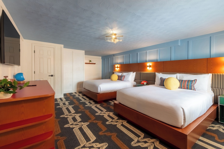 Bedroom 4, Driftaway Hotel and Pool, York