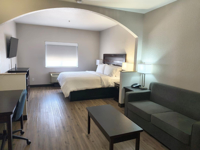 Bedroom 4, Garner Hotel Tyler Southwest by IHG, Smith