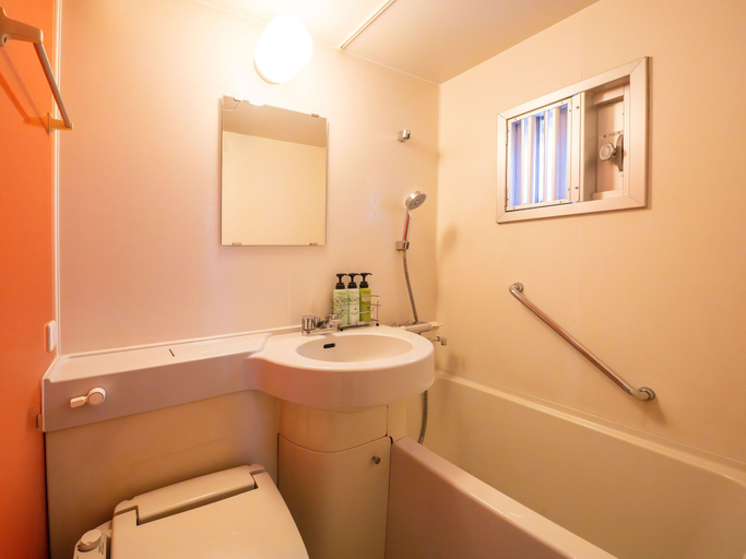 Bathroom 4, Chisun Inn Nagoya, Nagoya