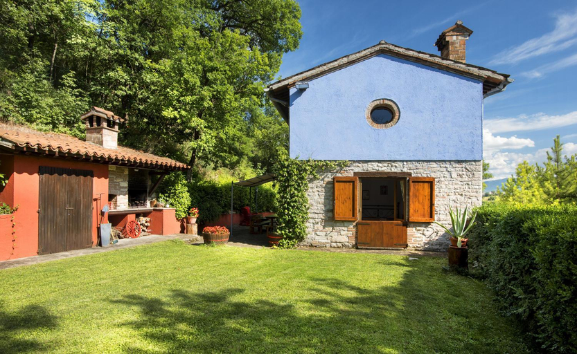 Exterior view 2, villa la chiesetta - private pool and Jacuzzi - Borgo Canapegna, Ancona