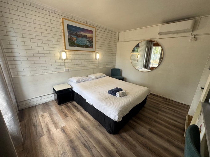 Bedroom 5, Mayfield Motel, Newcastle - Inner City