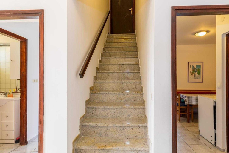 Facilities 5, Apartments Molly, Punat