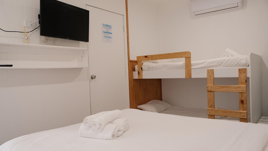 Bedroom 2, Carinya Village Jindabyne, Snowy River